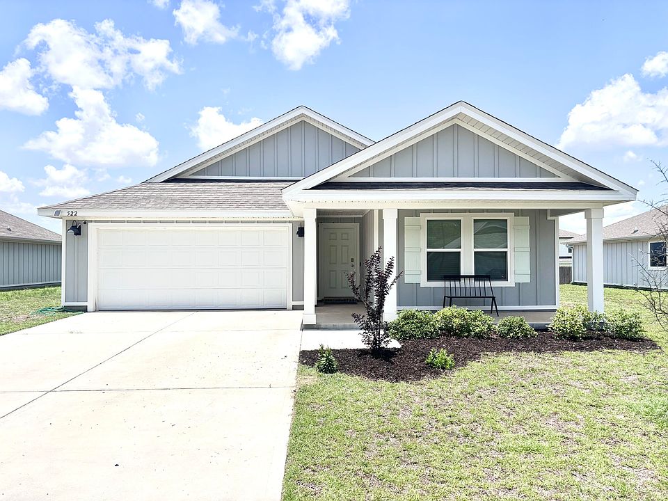 1st image of 522 Mary Lou Way