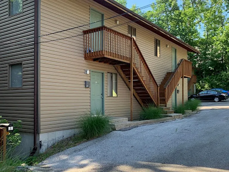1626 University Ave — Photo 11