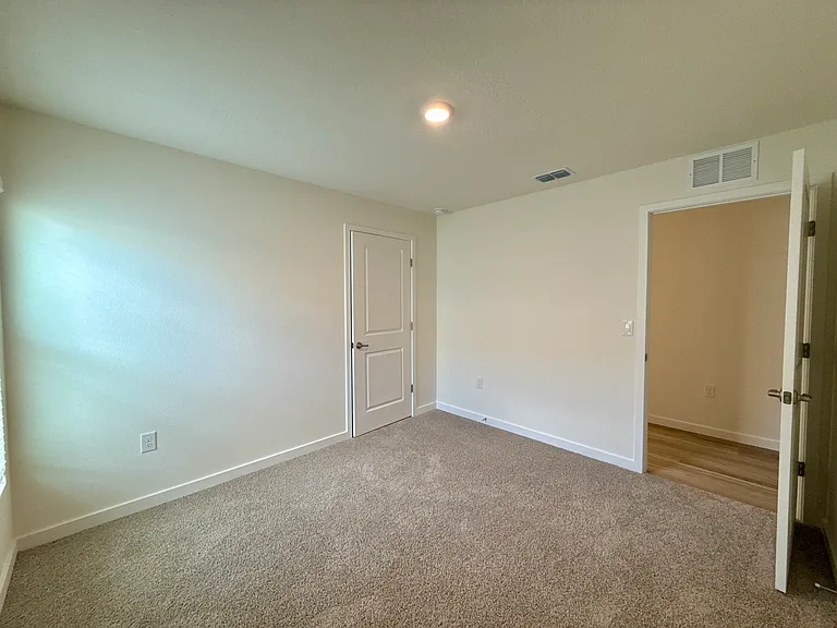 7773 SW 46th Ct — Photo 15
