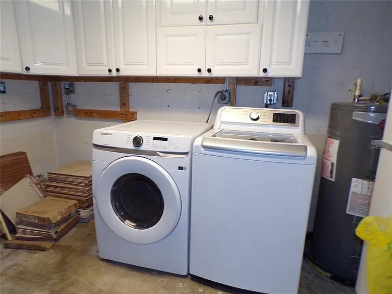 182 Chelsea Ct NW — Photo 22