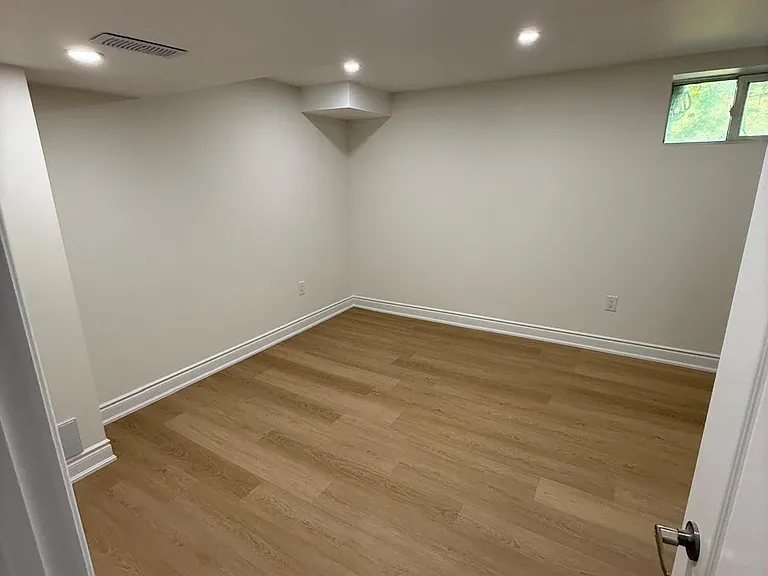 15 Scenic Dr #9 — Photo 13