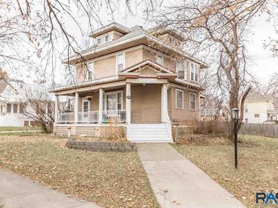 304 N Milwaukee St, Canton, SD, 57013