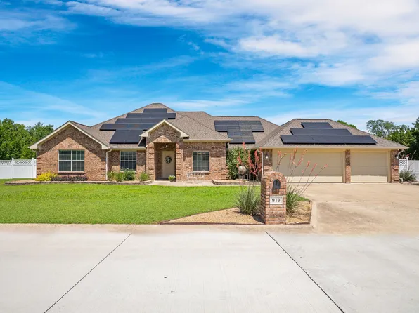 918 Rolling Meadow Dr, Lavon, TX 75166