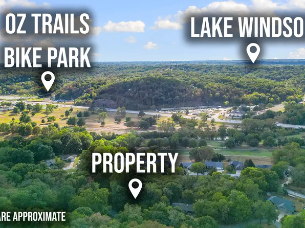 32 Dalton Dr, Bella Vista, AR 72714