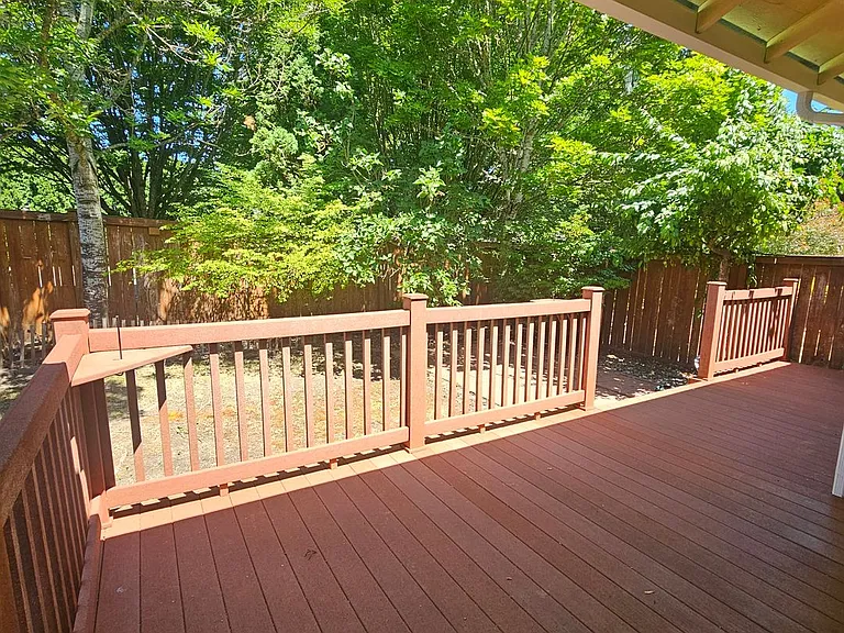 1288 NW Amanda Loop — Photo 16