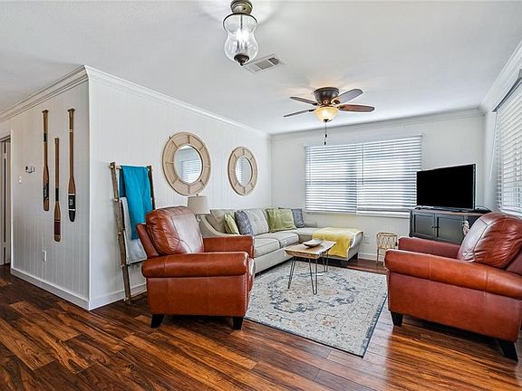 2nd image of 32800 Cypress Dr