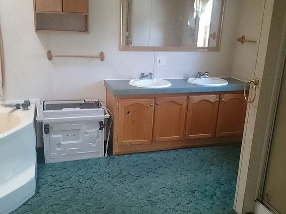 3rd image of 101 Grandview Dr