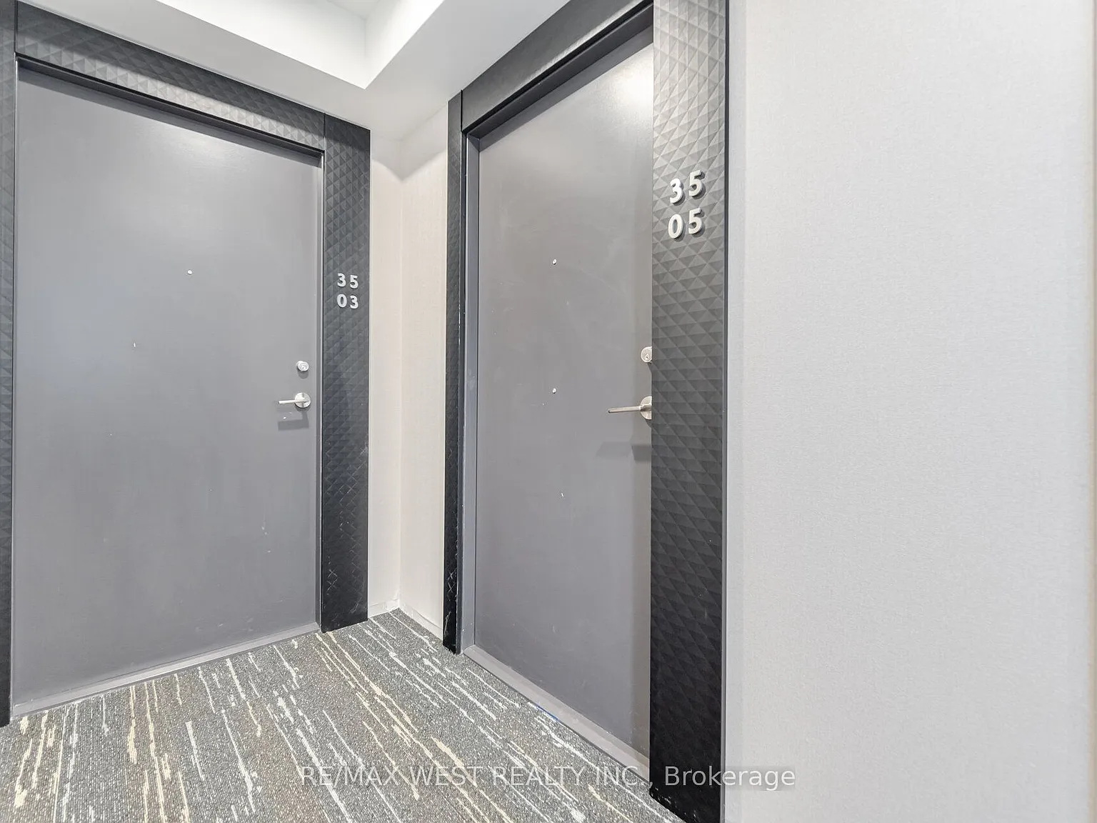 1 bed, $2,600 — Photo 4