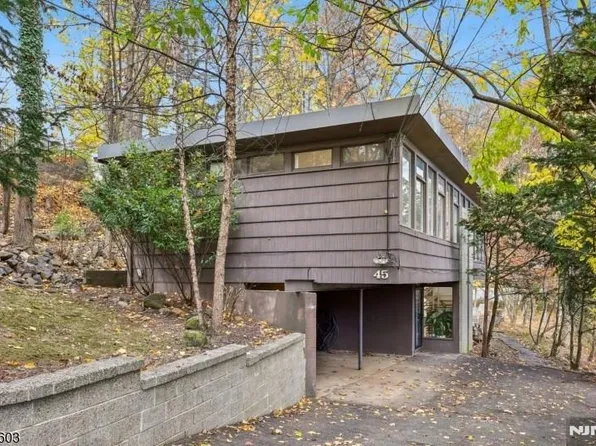 45 Greenwood Ave, West Orange, NJ 07052