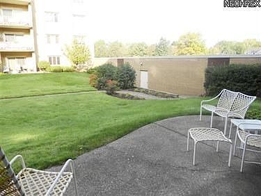 2nd image of 22655 Chagrin Blvd APT 114