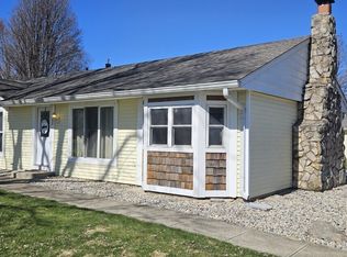 852 E 400 N, Greenfield, IN 46140