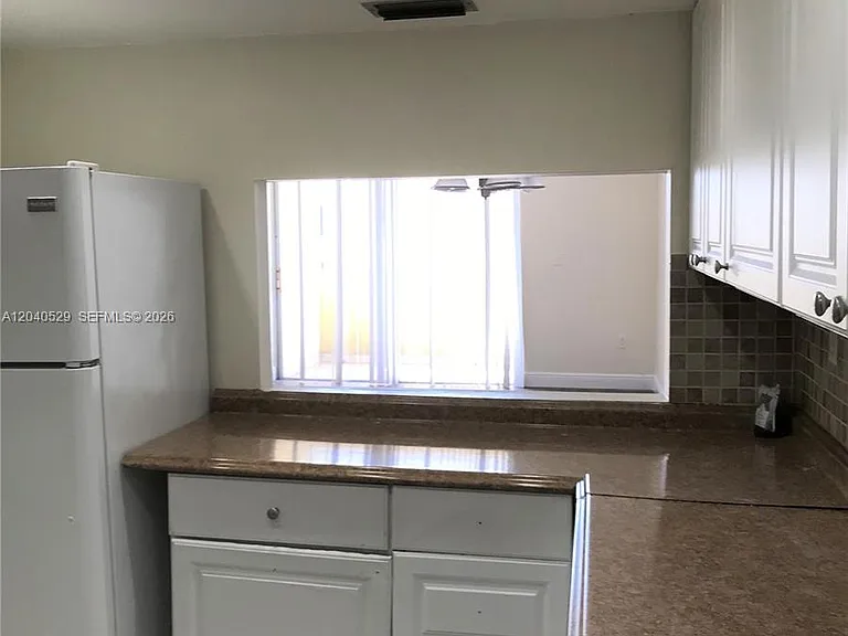 10000 NW 80th Ct #2537 — Photo 11