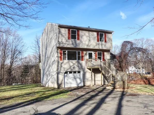26 Mulberry Street, Naugatuck, CT 06770