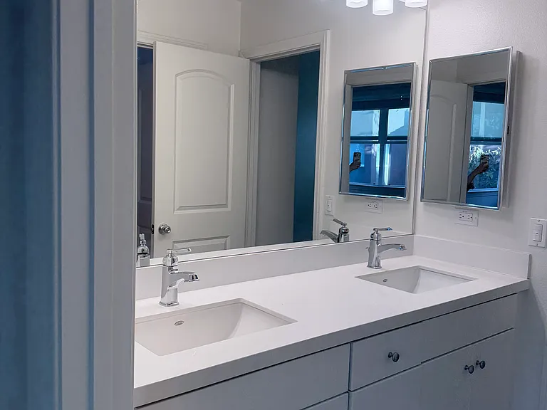10539 Wilding Dr — Photo 7