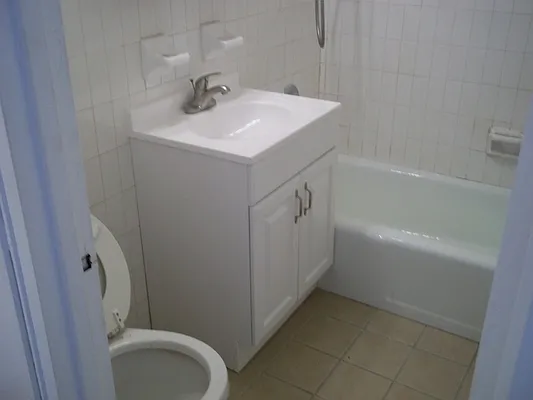 Rented by Walker Malloy & Company Inc | media 42