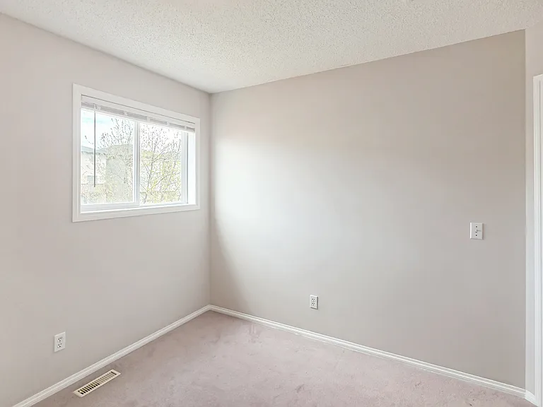 171 Taravista St NE — Photo 18