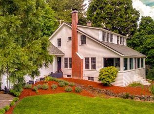 11821 S Riverwood Rd, Portland, OR 97219