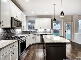 8815 Firebaugh Dr, Helotes, TX 78023