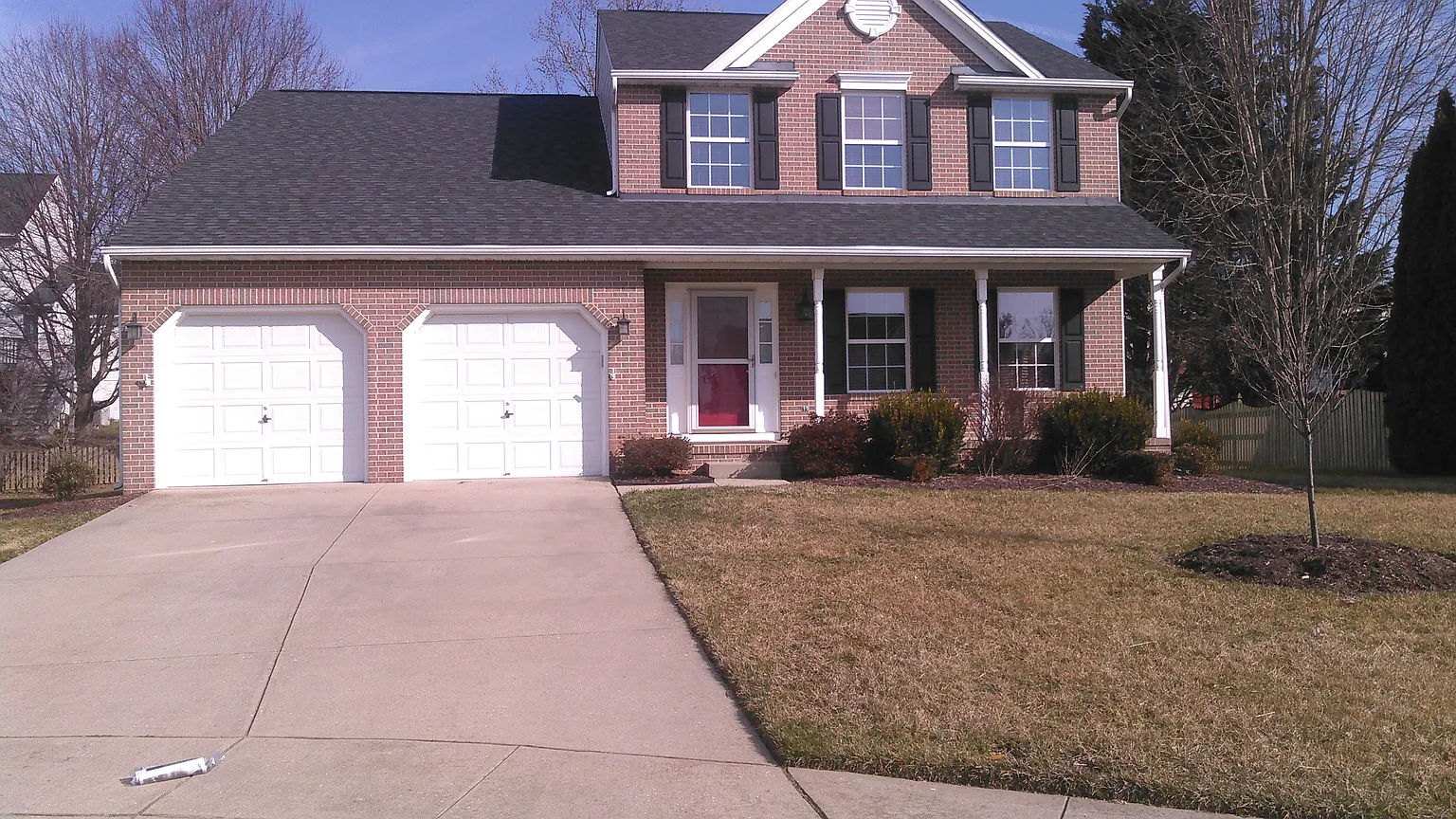 734 Rosecroft Ct photo 1