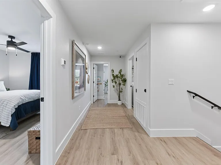9304 Felix Sparke Dr — Photo 21