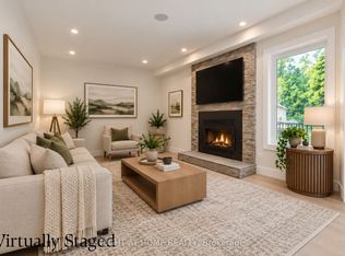 77 Polish Ave, Penetanguishene, ON L9M1W8