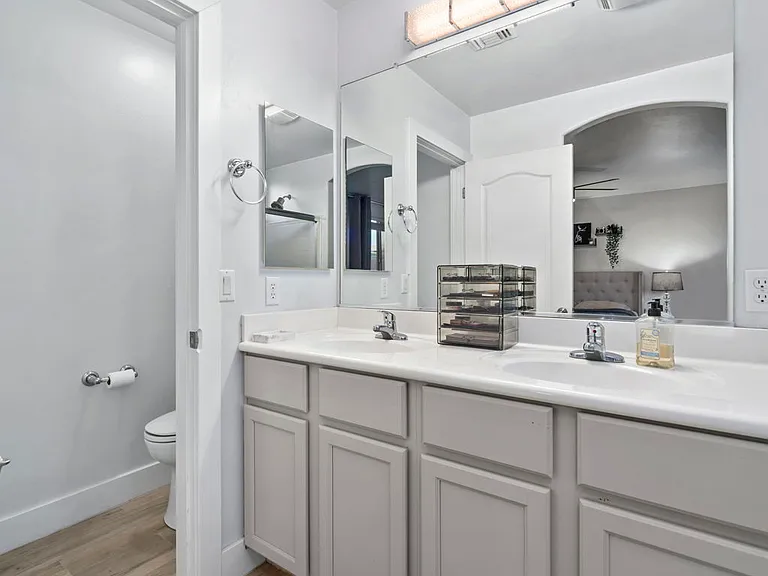 3830 E 3rd St #3102 — Photo 25