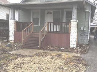 1474 Indian Ave, Aurora, IL 60505