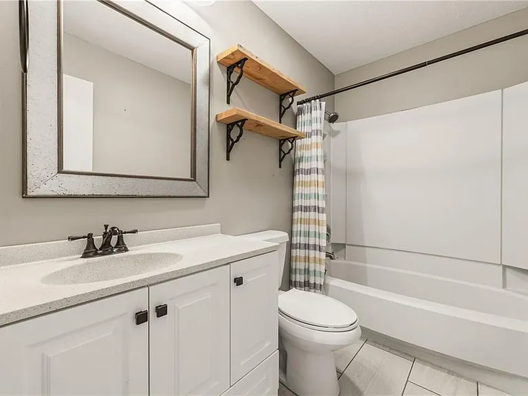 1225 E Cothrell St — Photo 10