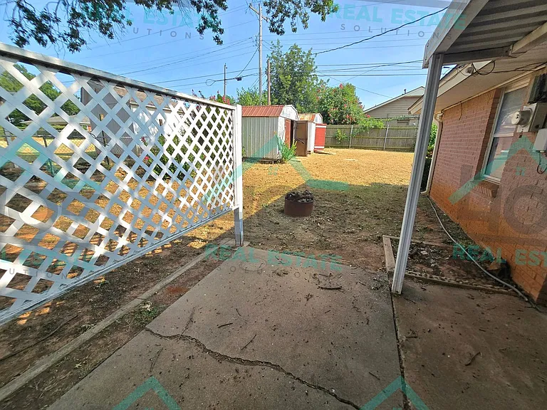 3606 Oakhurst Dr — Photo 28