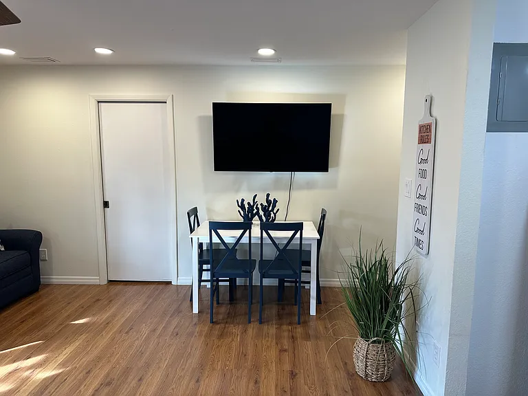 6222 Rodgers Ave #1 — Photo 7