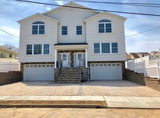 63B 3rd Ave, Secaucus, NJ 07094