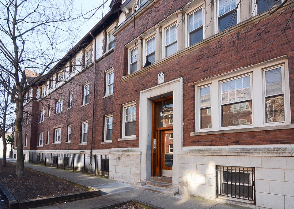 1st image of 1003 W Sunnyside Ave Unit 4