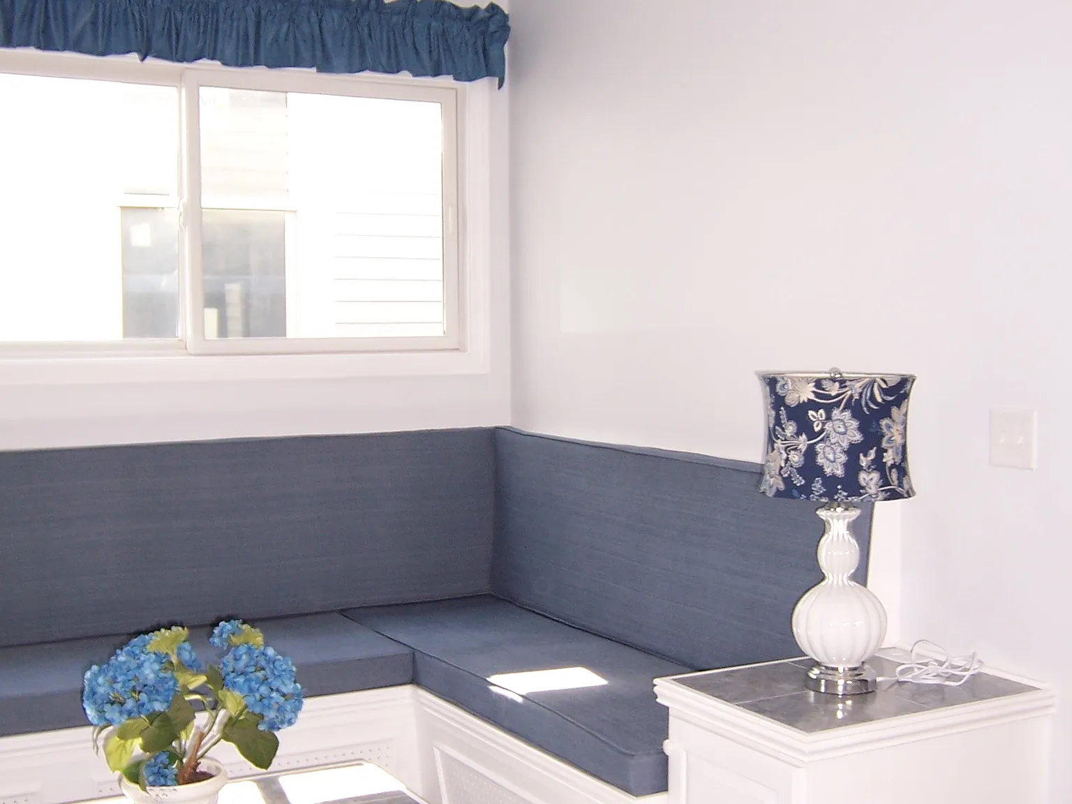 3 bed, $1,450 — Photo 1
