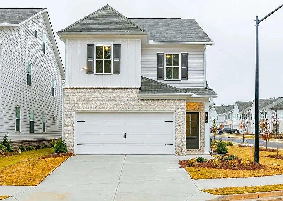 1st image of 4052 Hillmont Ln