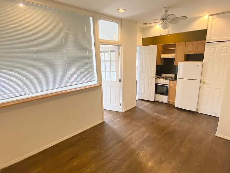 82 W 105th St #2J — Photo 1