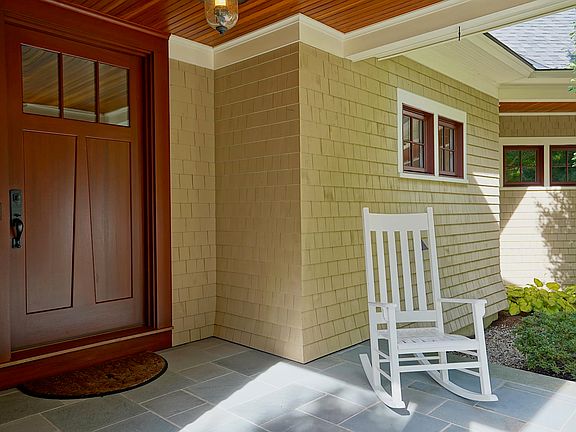 5th image of 92 Woodland Road