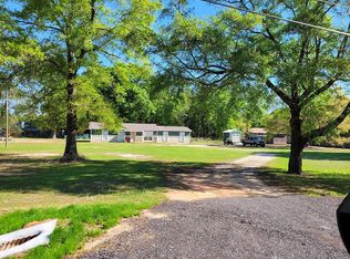 5600 Columbia Ave, Milton, FL 32570