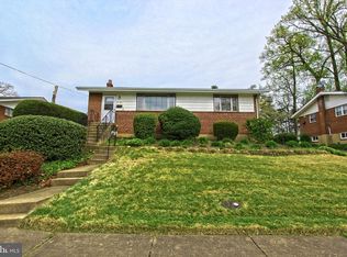 10218 Stratford Ave, Fairfax, VA