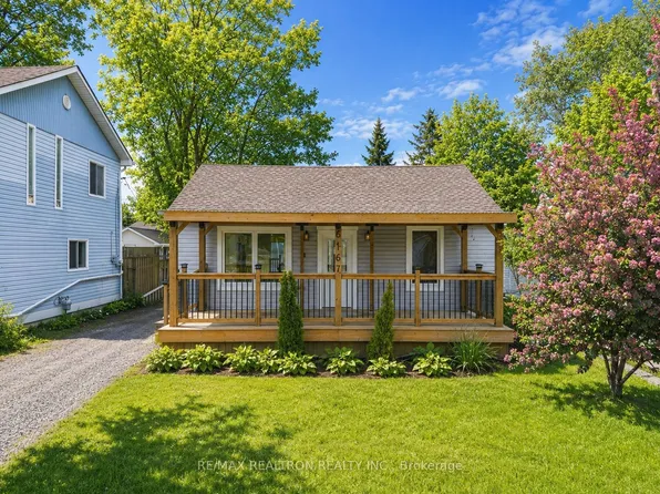 6167 Skinner St, Niagara Falls, ON L2G 2Y4