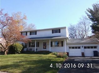 1367 Seminole Rd, North Brunswick, NJ 08902