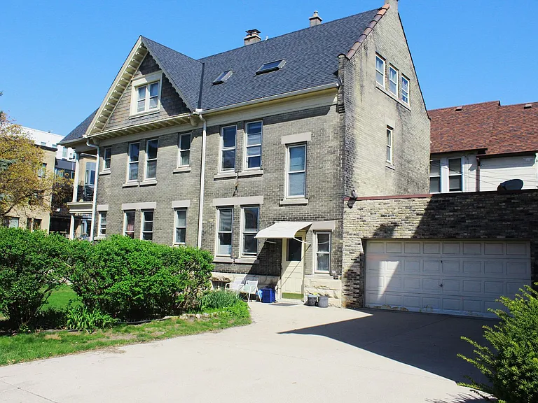 1506 N Jackson St — Photo 14