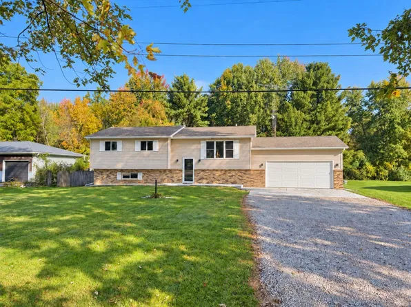 2066 W Lake Rd, Clio, MI 48420