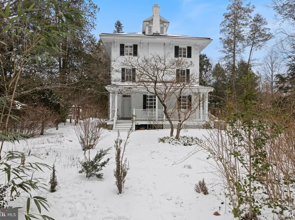 1009 Bent B000 Rd, Media, PA 19063