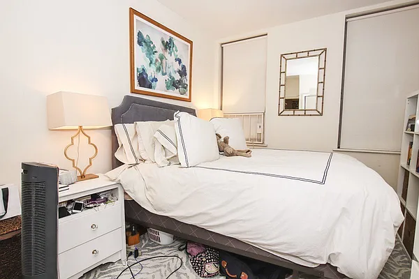 Rented by Avenues Real Estate | media 5
