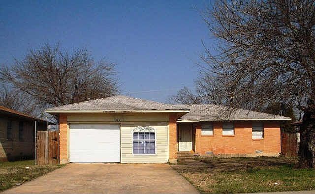 1st image of 411 Allen Ave