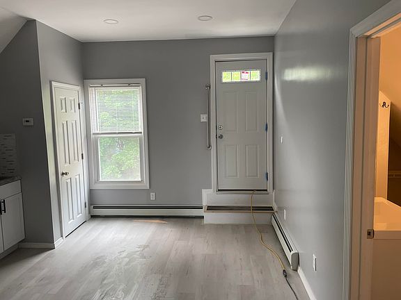 5th image of 378 Central Ave #C