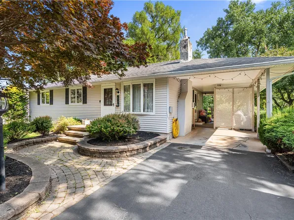 30 Lake Rd, Avon, NY 14414