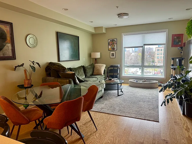15 Guild St #205 — Photo 11