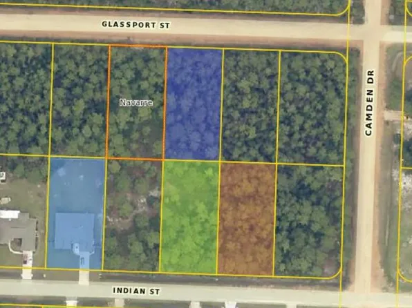 6667 Glassport St, Navarre, FL 32566