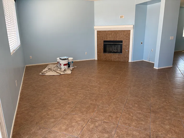 8623 Bridgeport Ave — Photo 4